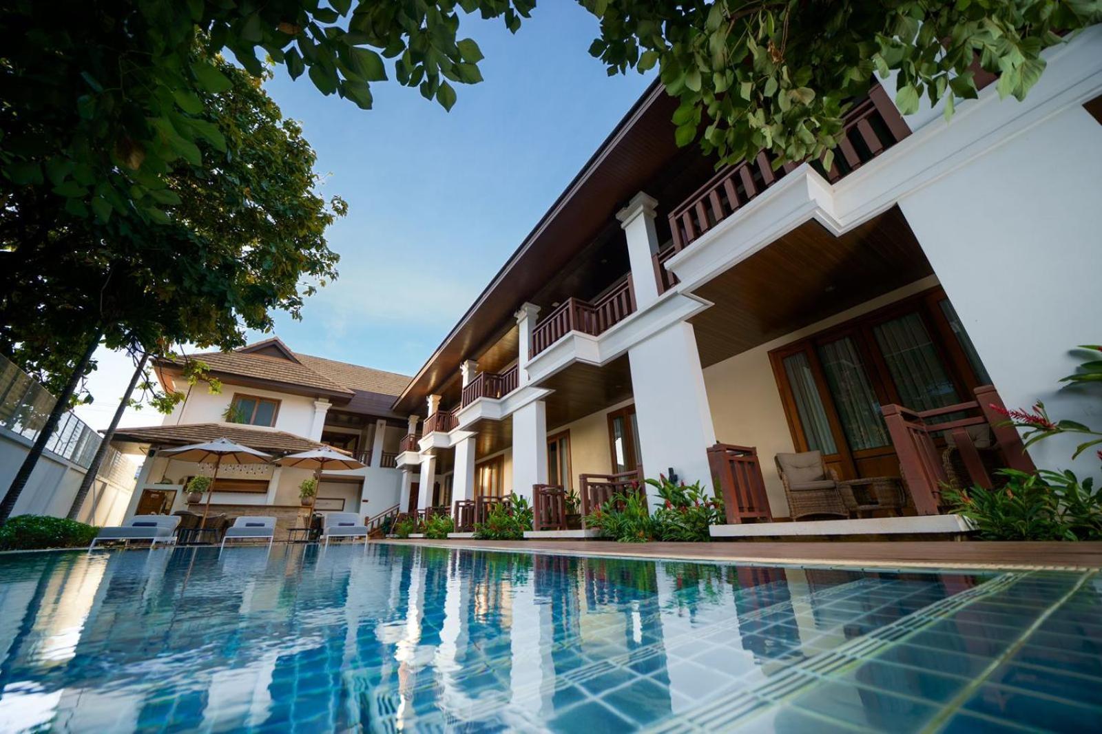 Athena Hotel Pakse Exteriér fotografie